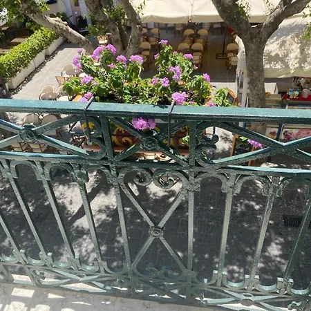 Queen - Luxury (adults Only) 4* Форио