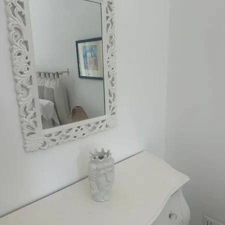 Queen - Luxury (adults Only) Konukevi Forio di Ischia