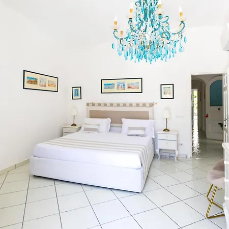 Queen - Luxury (adults Only) بيت ضيافة 4*
