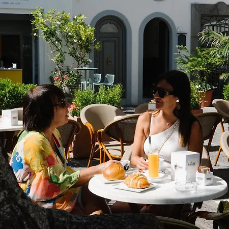 Pensión Queen - Luxury (adults Only) 4*